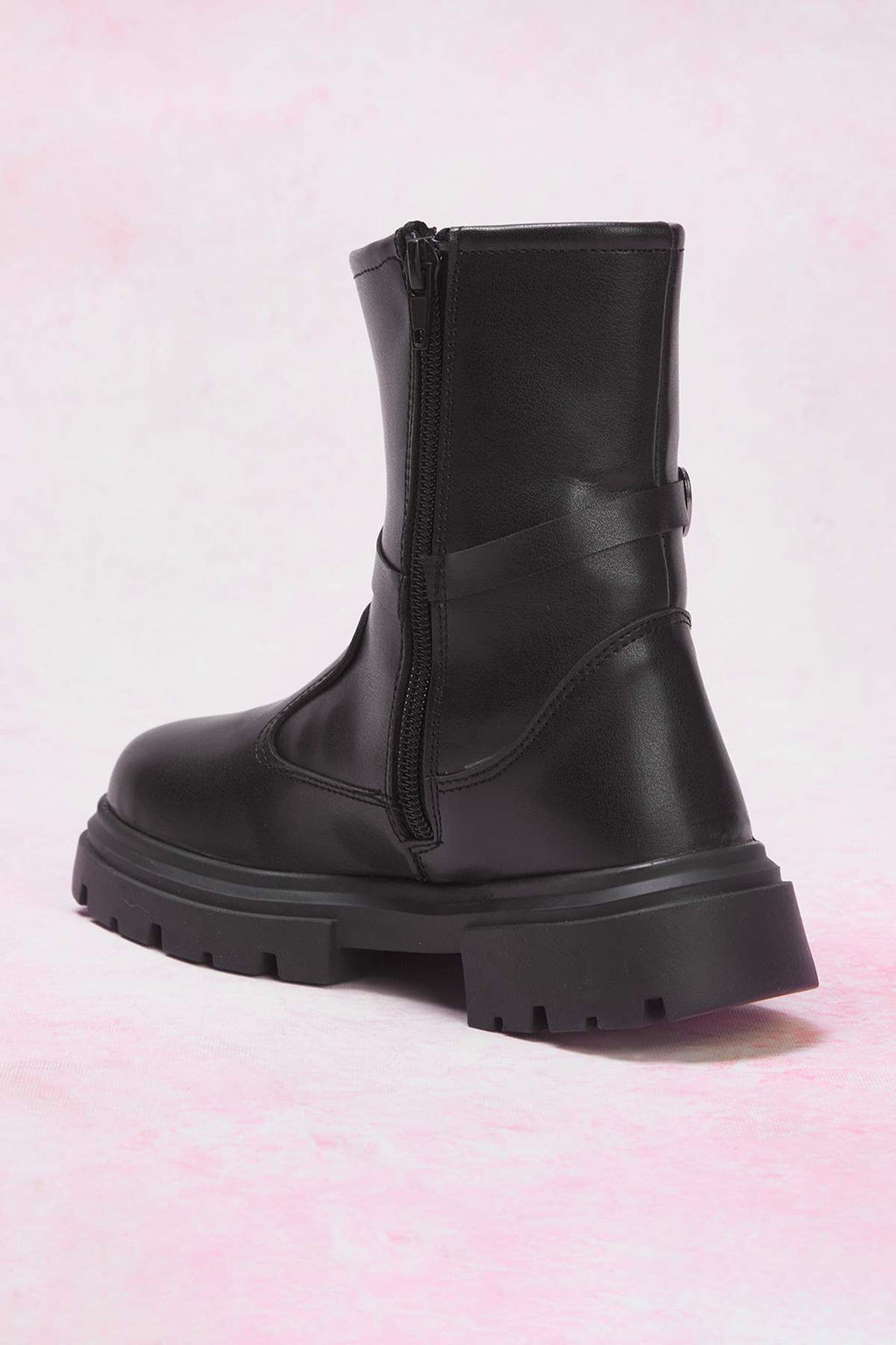 Siyah Kalp Tokal? Fermuarl? Buyuk K?z Cocuk Kids Bot
TAKAW26BO00012 - Trendyolmilla фото 8