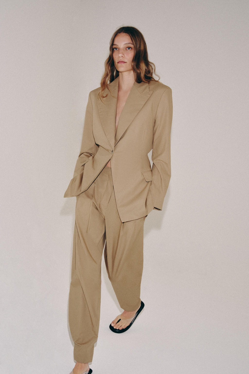 PANTAL?N PINZAS ZW COLLECTION LIMITED EDITION / Arena - Zara фото 7