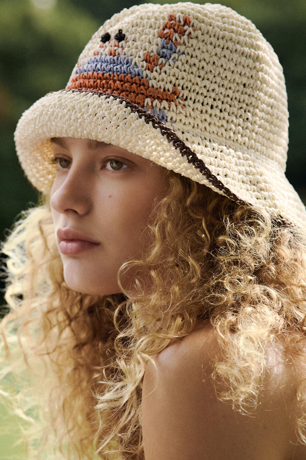CRAB BUCKET HAT