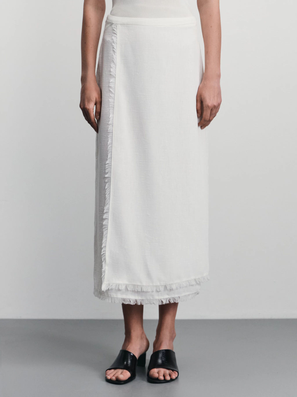 Юбка миди на запах / Zarina  фото 3