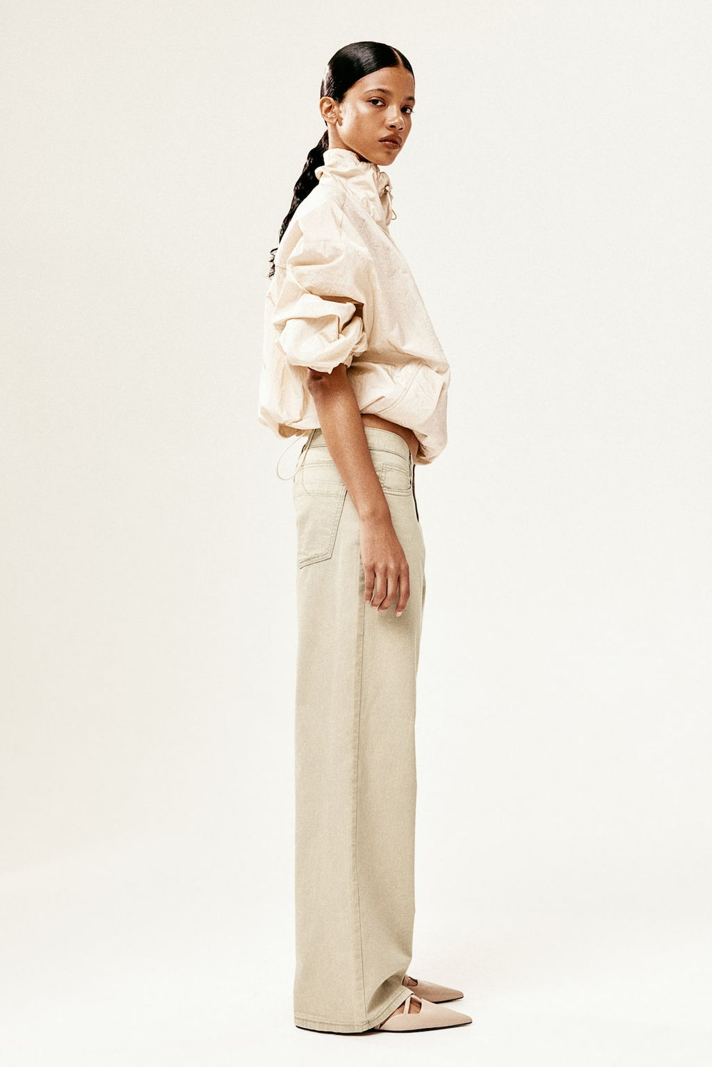 Pantalon recto de sarga