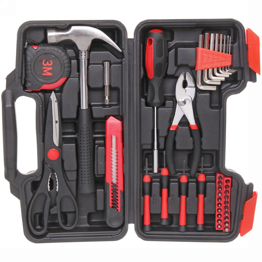 Набор инструментов универсальный 39 предметов в кейсе 9639