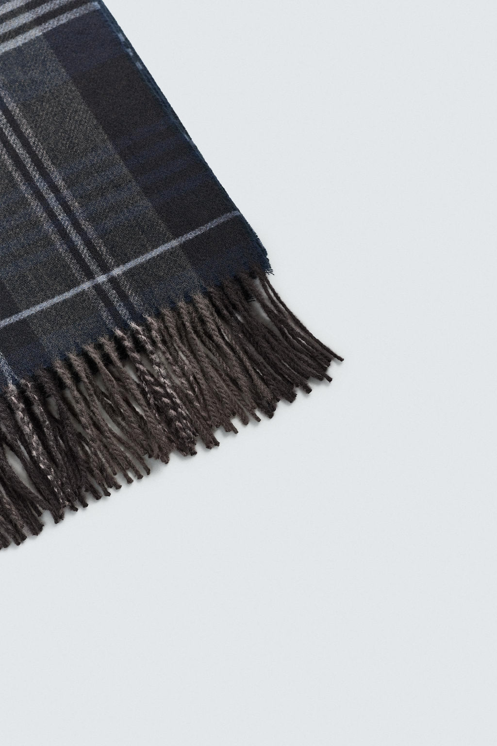 PLAID SCARF WITH FRINGING - Zara фото 4