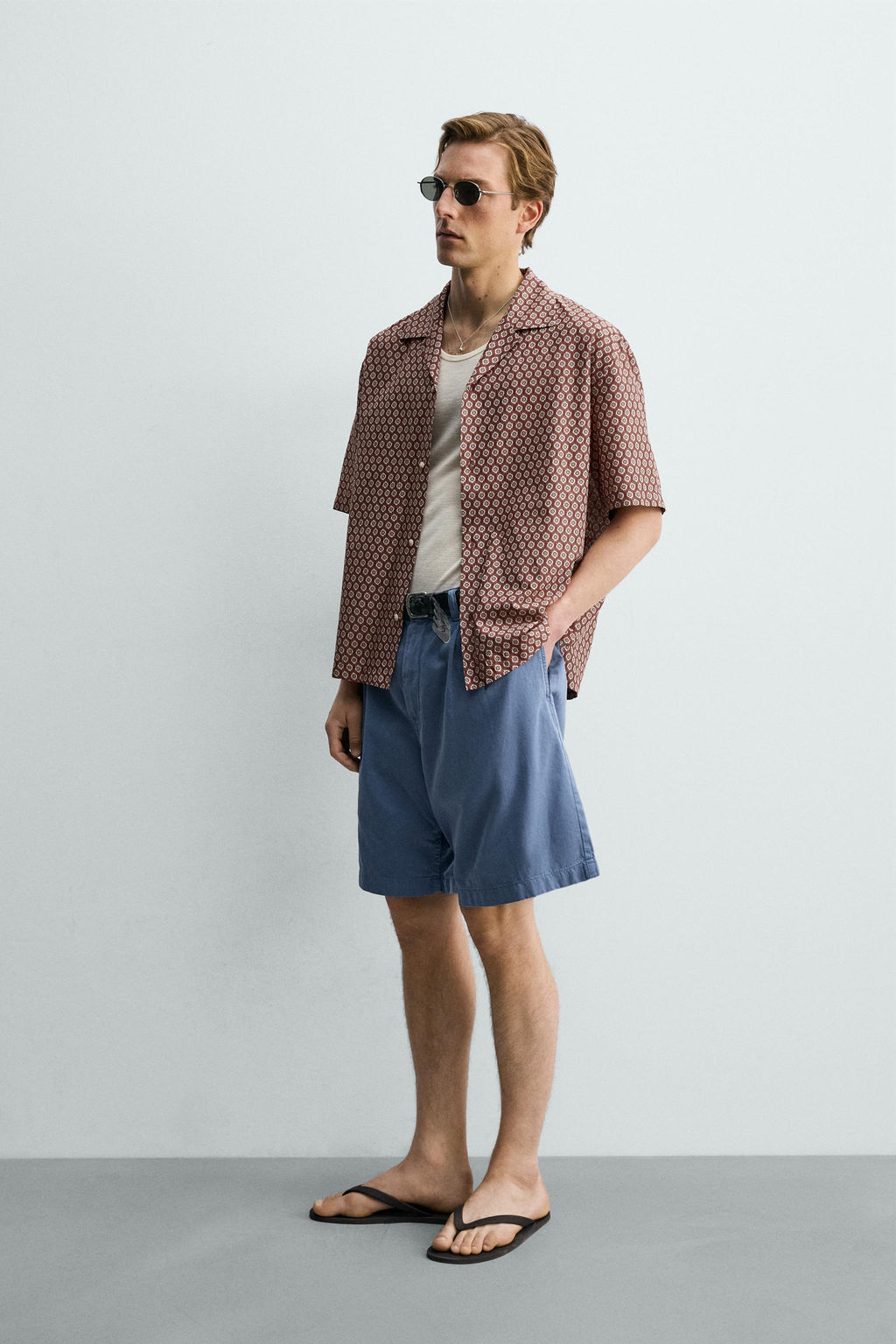 CAMISA RELAXED FIT ESTAMPADO GEOM?TRICO / Teja