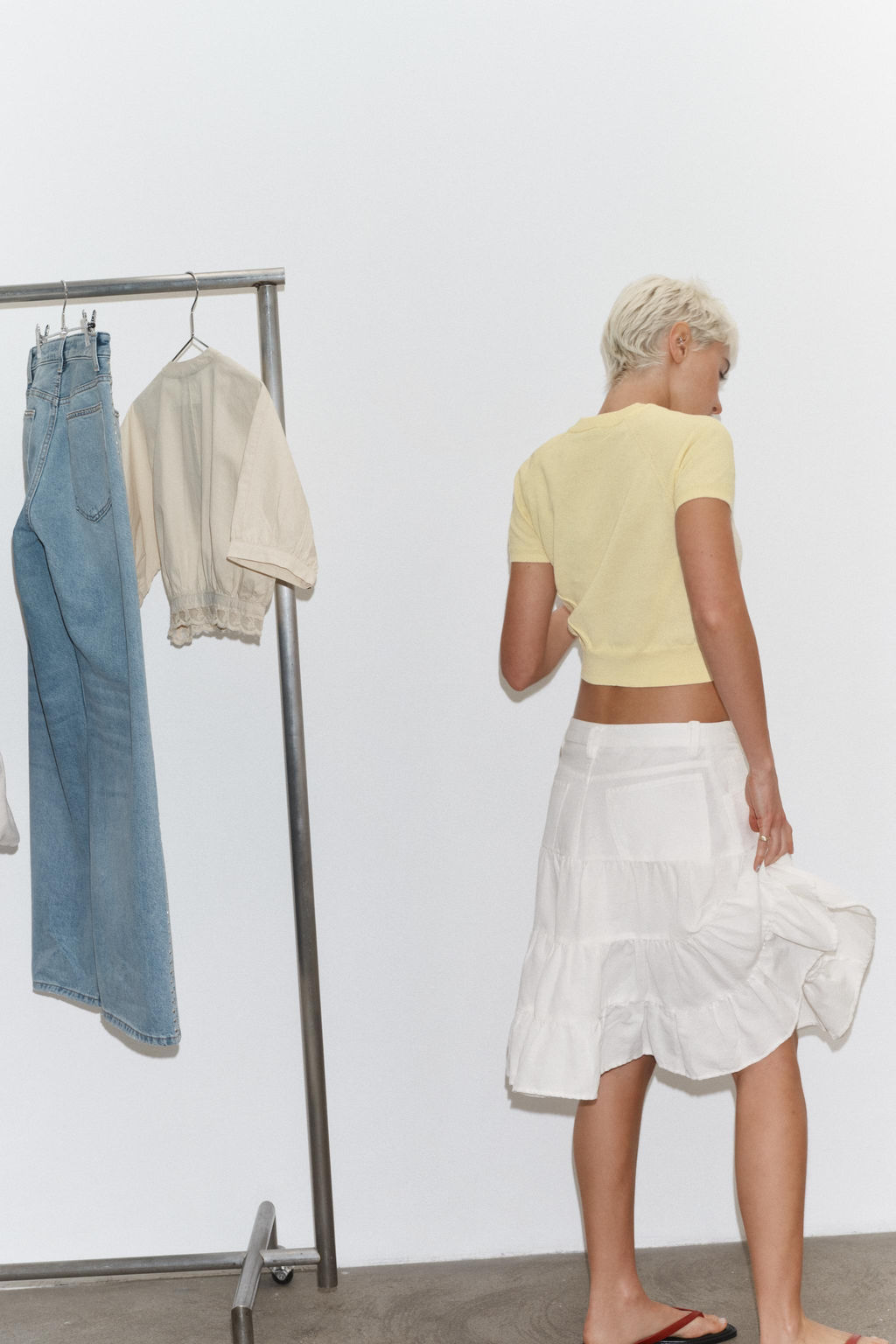 FALDA CON LINO VOLANTES / Blanco roto - Zara фото 3