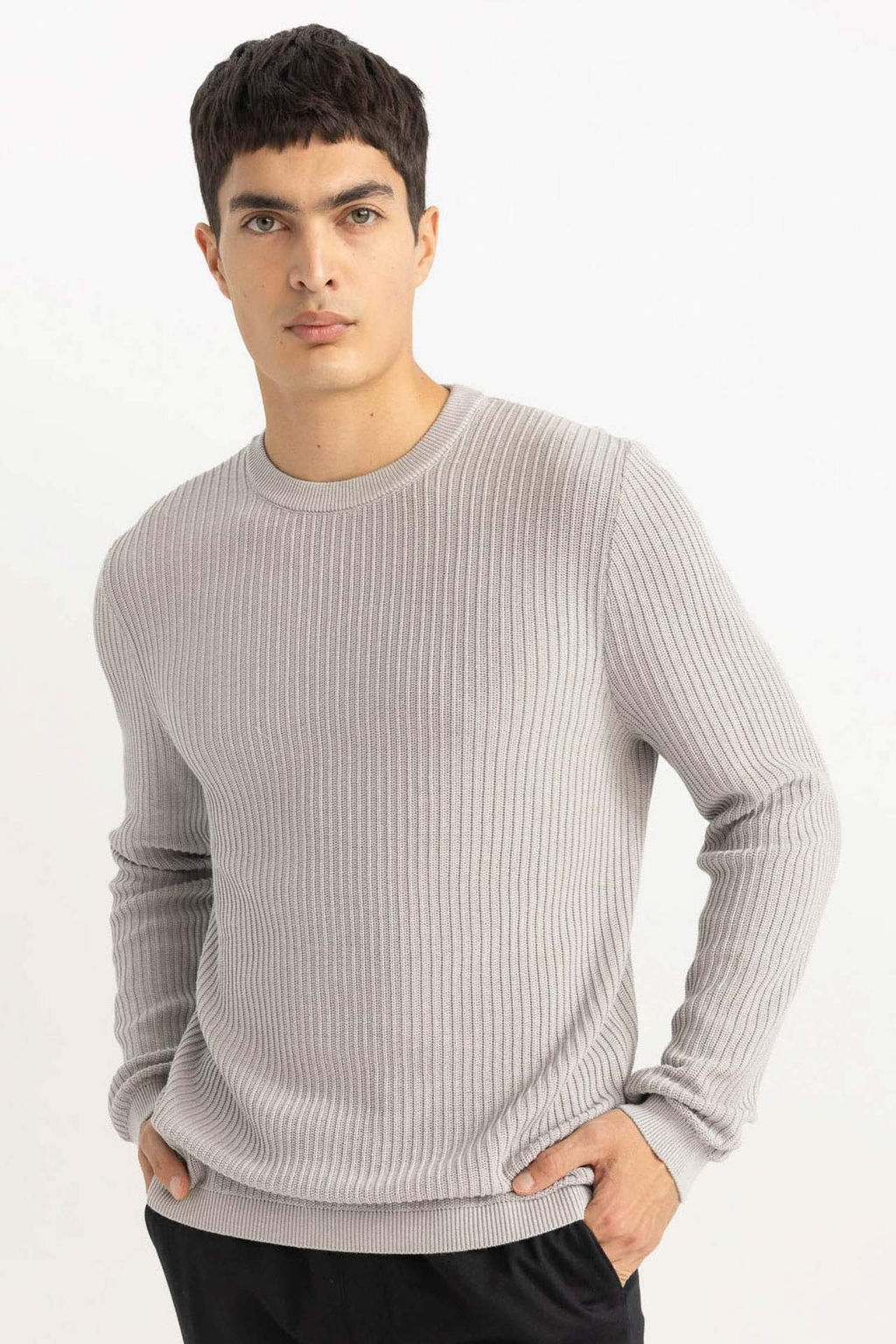 Standart Fit Normal Kesim Bisiklet Yaka Basic Duz Triko Kazak - Defacto фото 4