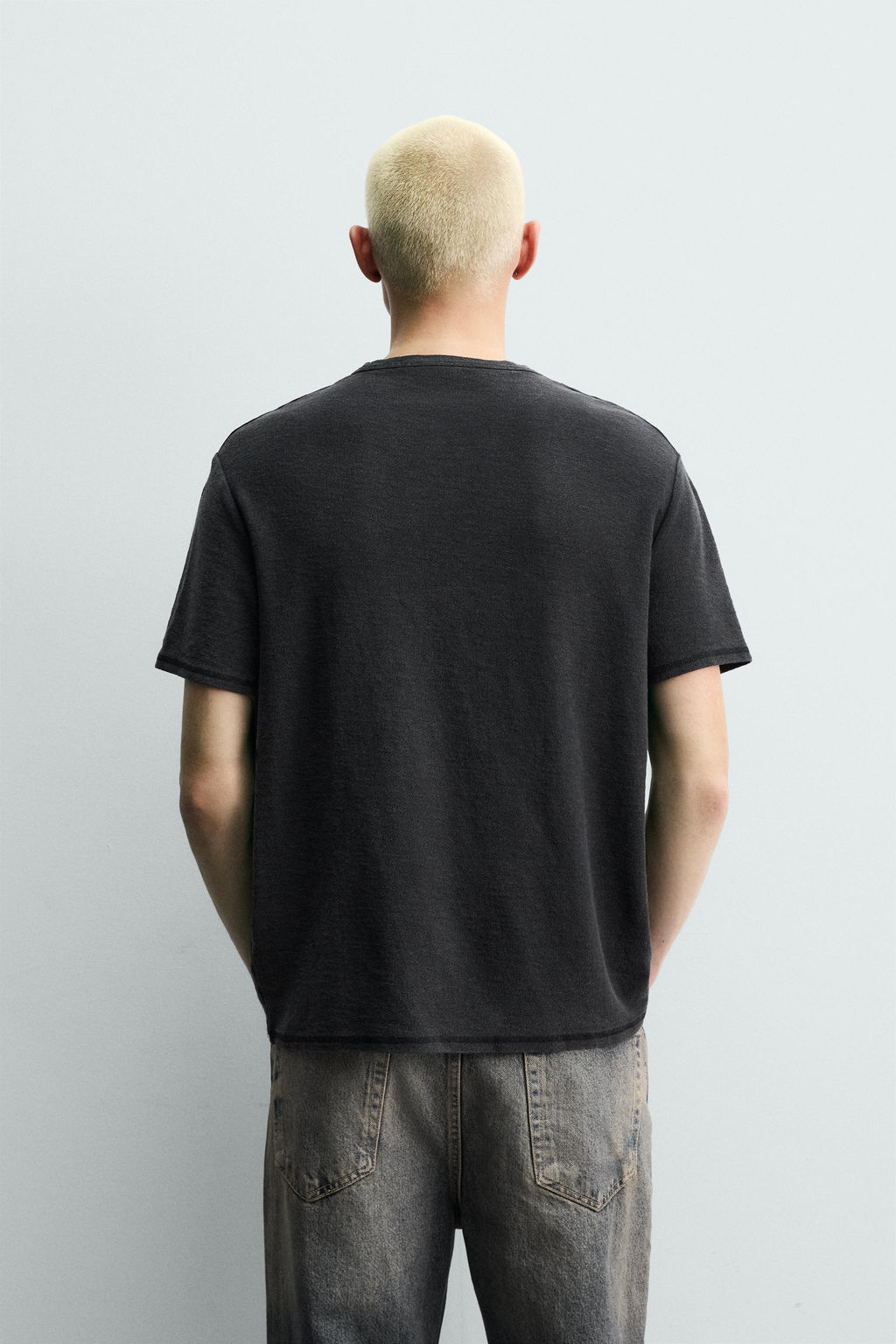 CAMISETA PUNTO ESTAMPADO LAVADO / Negro