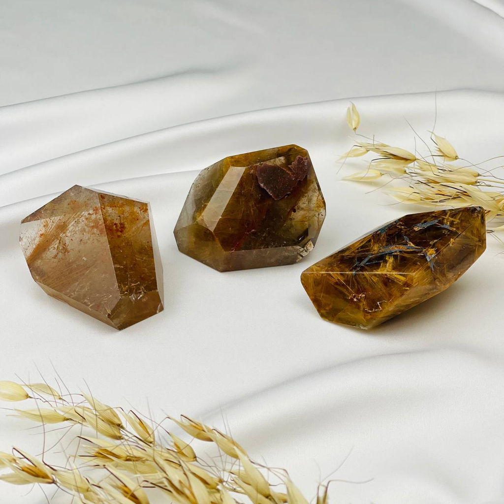 Кристалл из Рутиловго кварца Волосатик - Радуга самоцветов фото 4