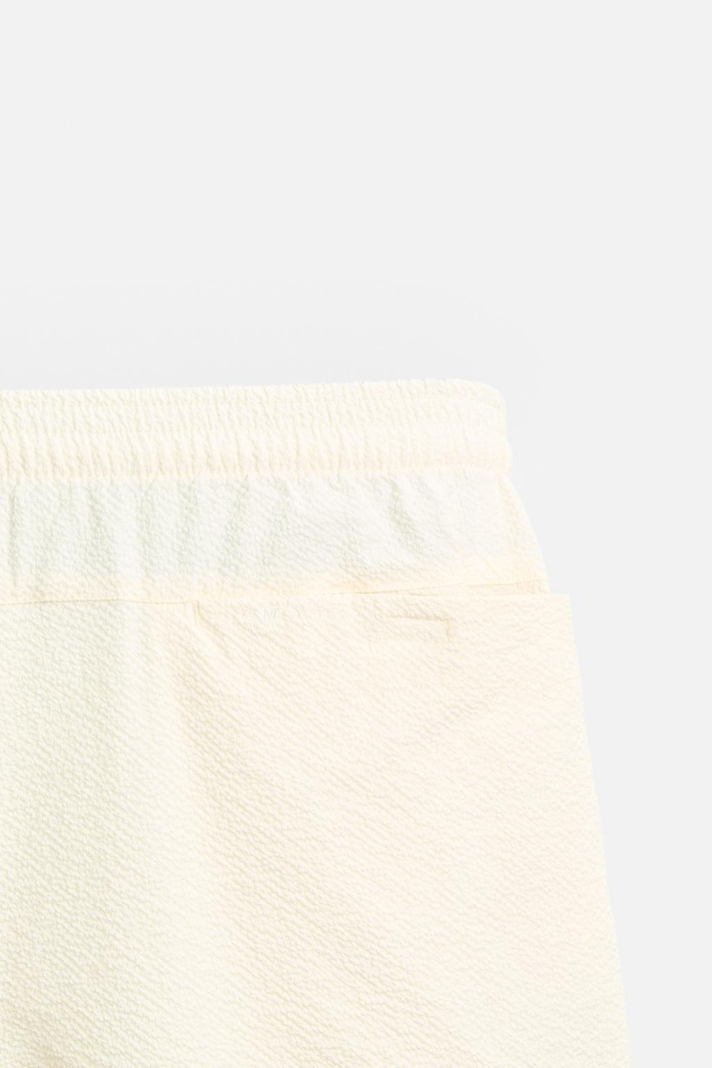 SHORT SEERSUCKER SWIMMING TRUNKS - Zara фото 4