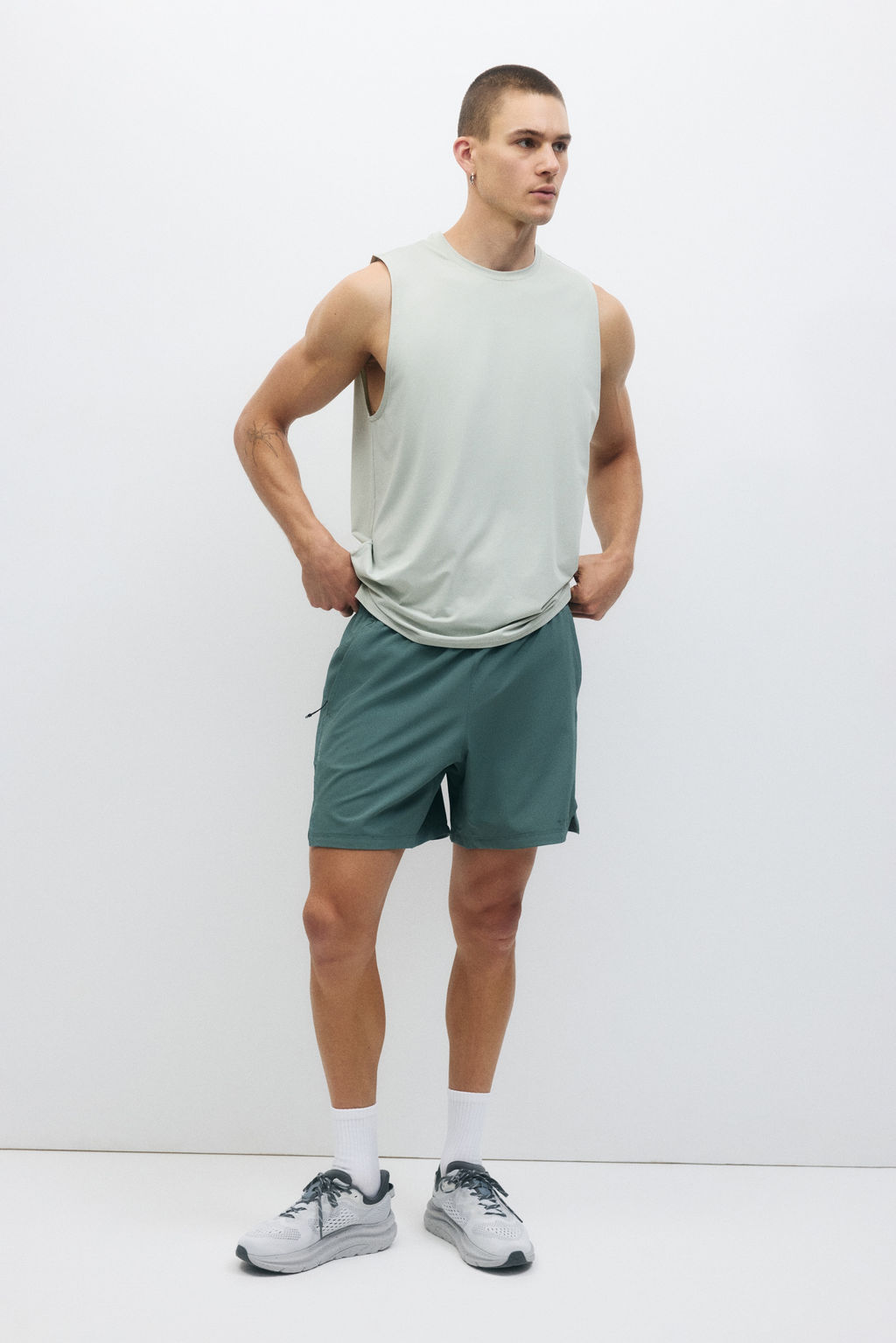 Camiseta de deporte con DryMove Regular Fit - H&m фото 8