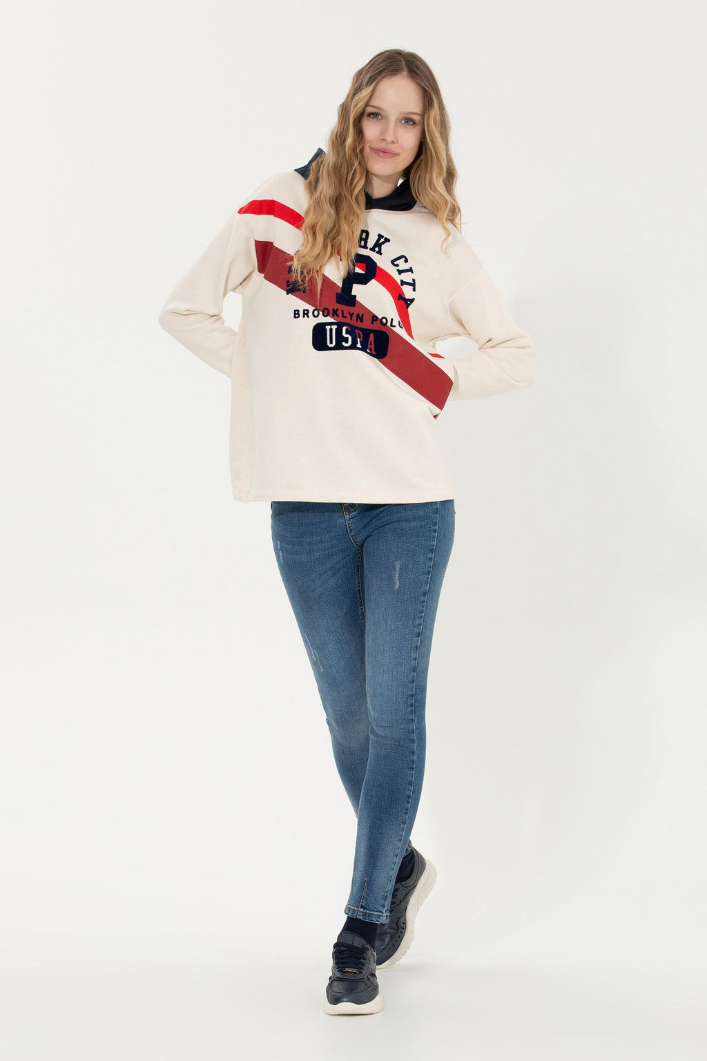 Kad_n Ekru Kap__onlu Sweatshirt