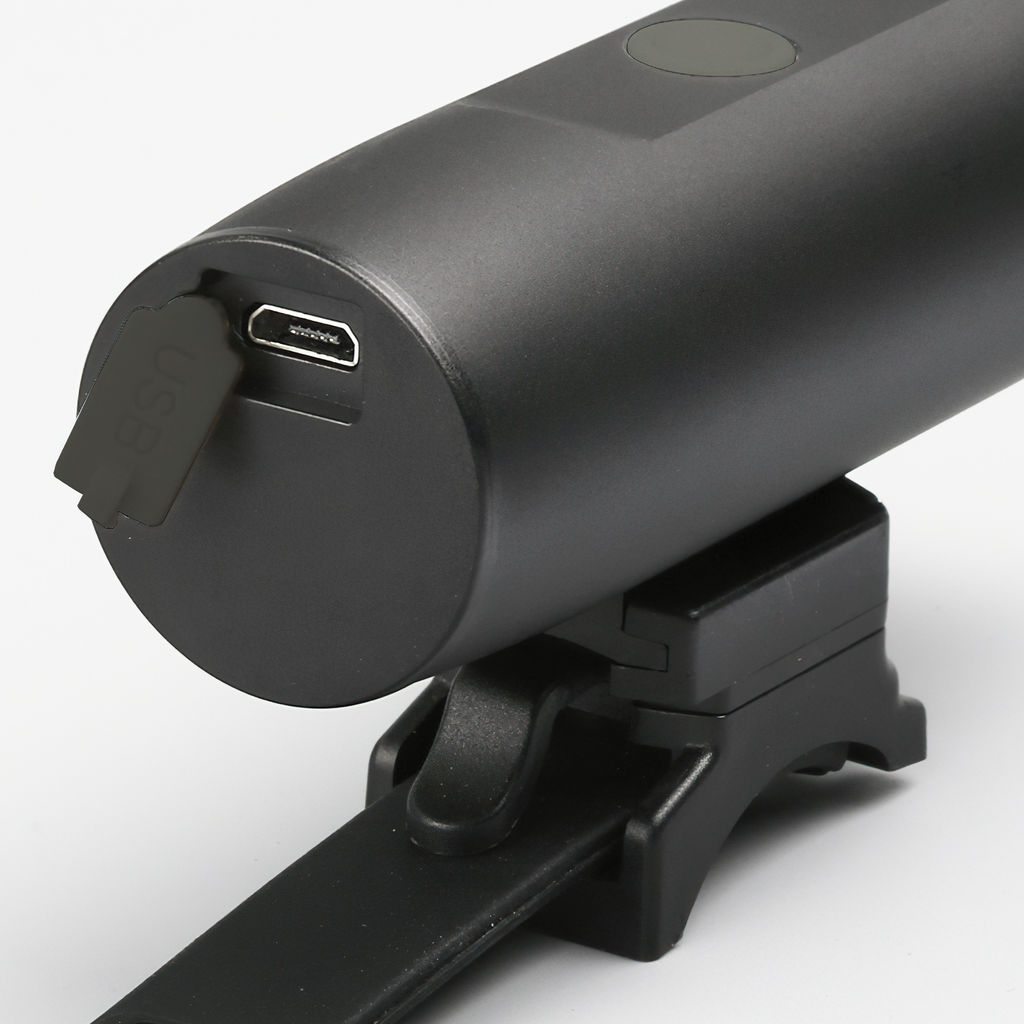 Фонарь передний COMIRON ROLL корпус: авиационный алюминий 6063, IPX6; свет: 3535 LED, линза, 300lm; аккум: 3.7V 2200 mAh, USB. /уп 50/ - Галеонтрейд фото 15