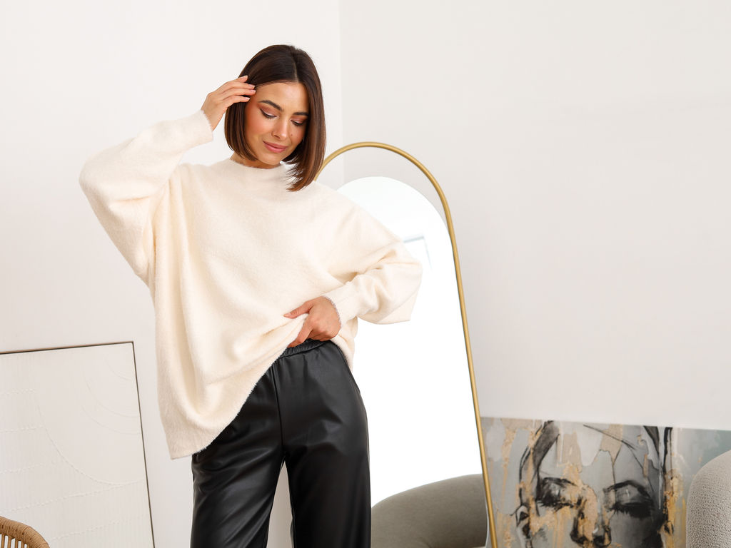 Джемпер вязаный женский SOFT, айвори - Inzibe фото 7