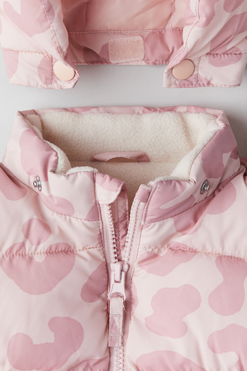 Chaqueta puffy repelente al agua