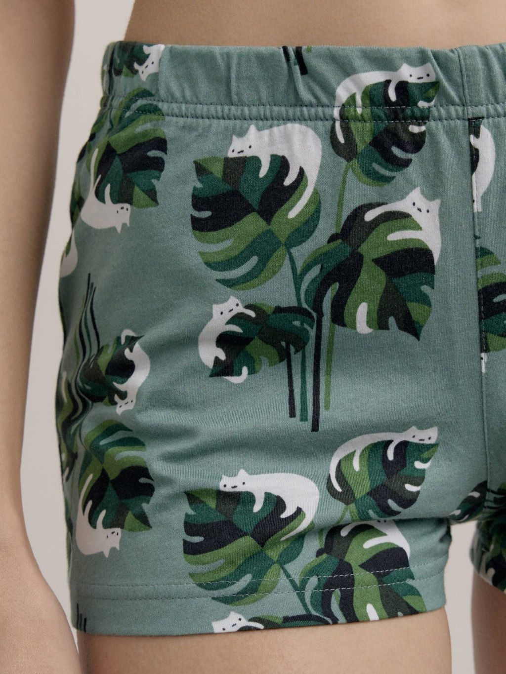 DEA MIA ШОРТЫ ЖЕНСКИЕ 5300 ПЕПЕЛЬНО-ЗЕЛЕНЫЙ