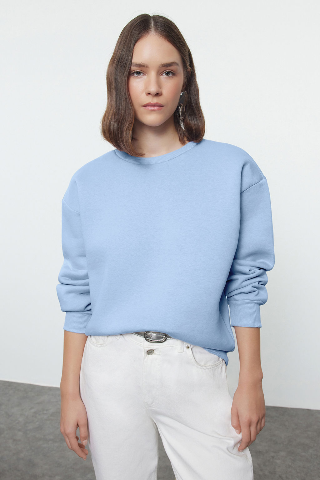 Ac?k Mavi Kal?n Ici Polarl? Regular/Normal Kal?p Bisiklet Yaka Basic Orme Sweatshirt TWOAW24SW00101