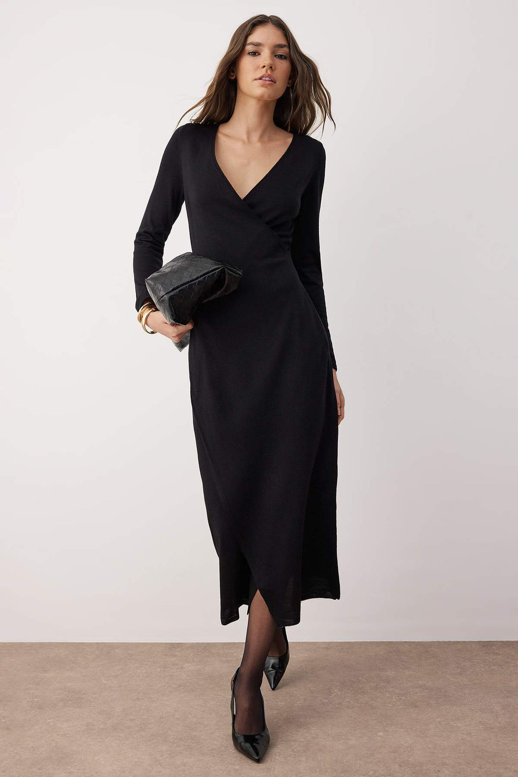 Siyah Duz Maxi Kruvaze Detayl? Triko Uzun Elbise TWOAW26EL00152