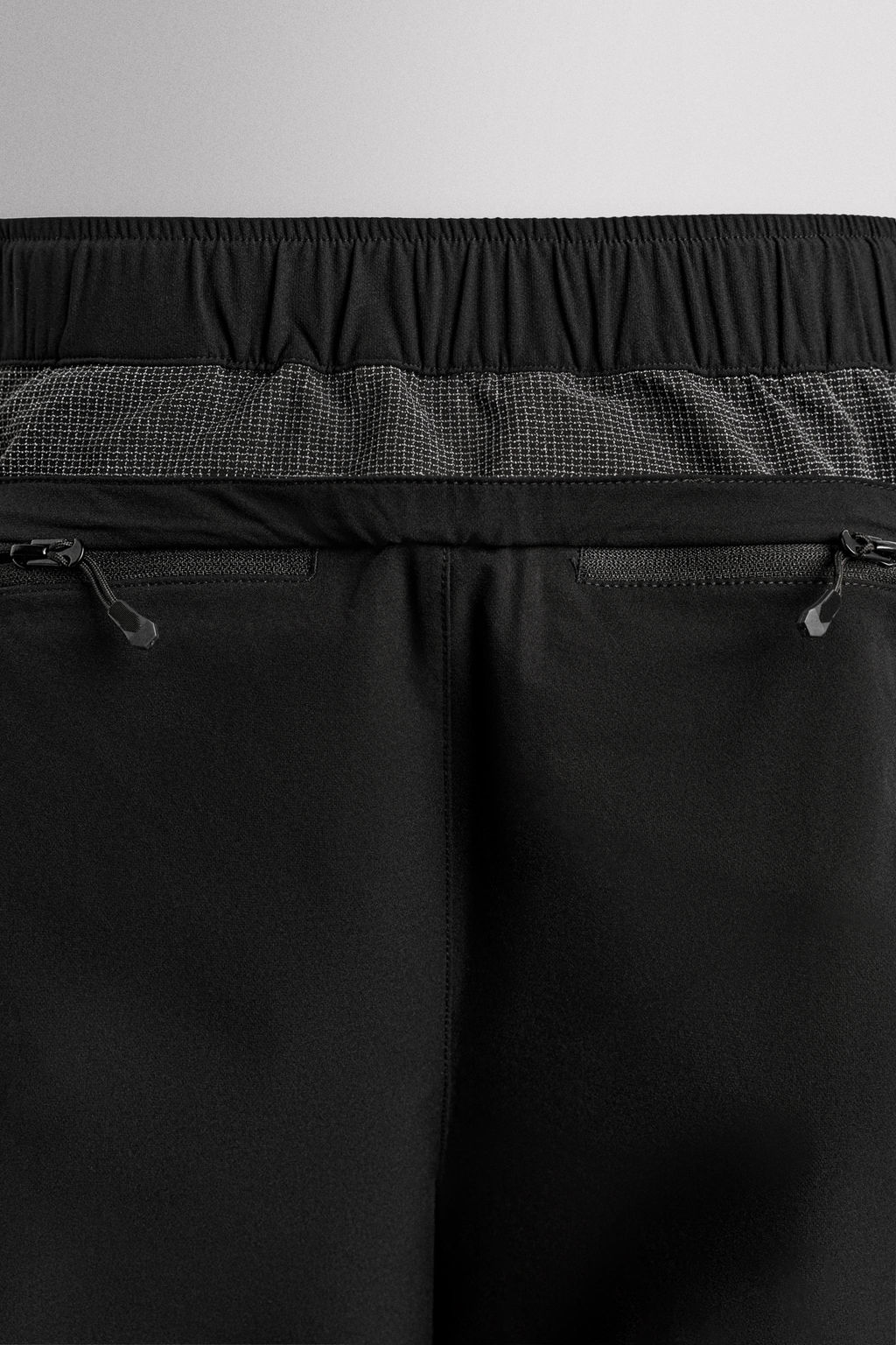 TECHNICAL TROUSERS WITH BELT