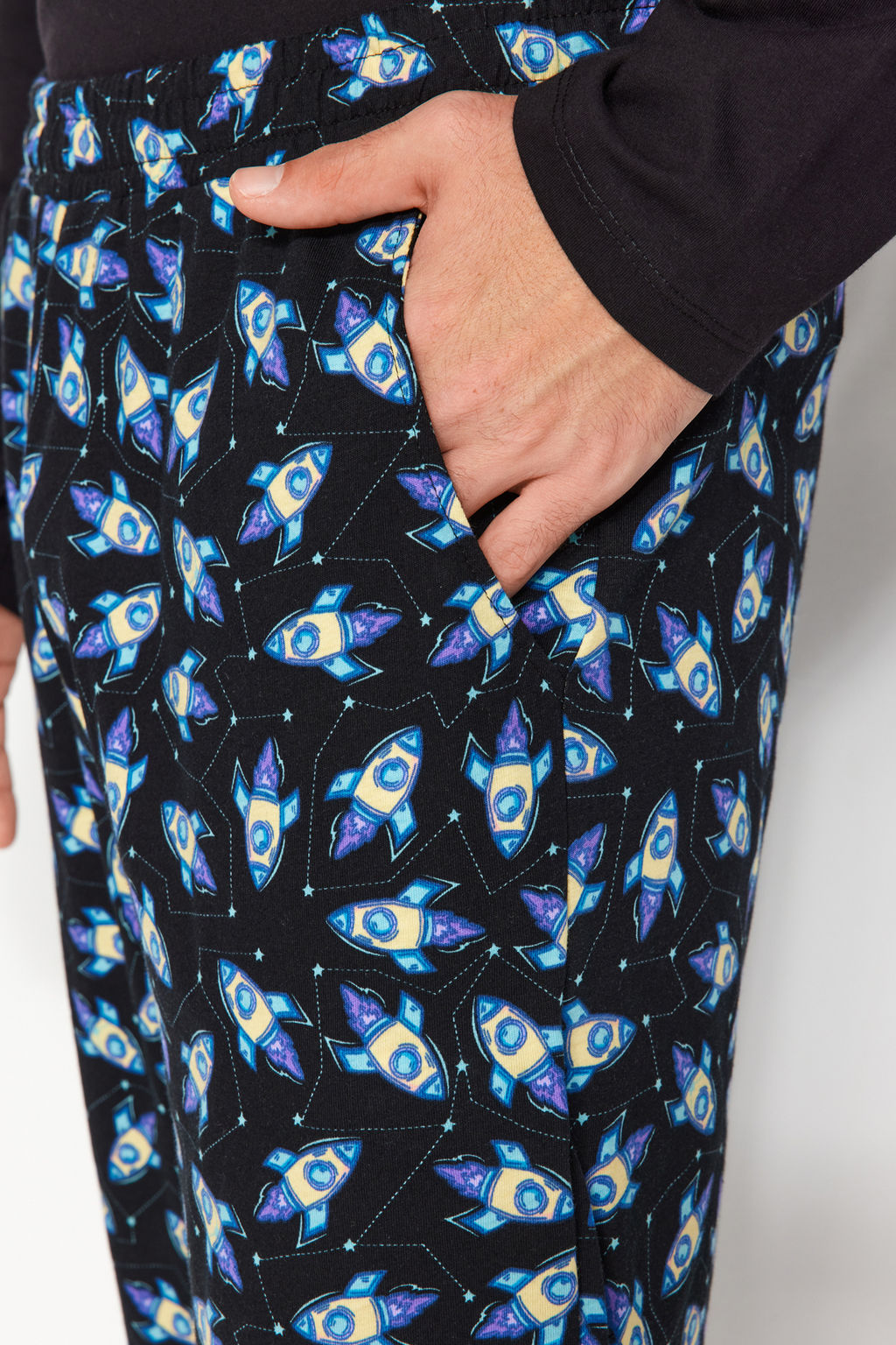 TRENDYOL MAN Erkek Siyah Bask?l? Regular Fit Orme %100 Pamuk Pijama Tak?m? TMNAW24PT00011 - Trendyolmilla фото 5