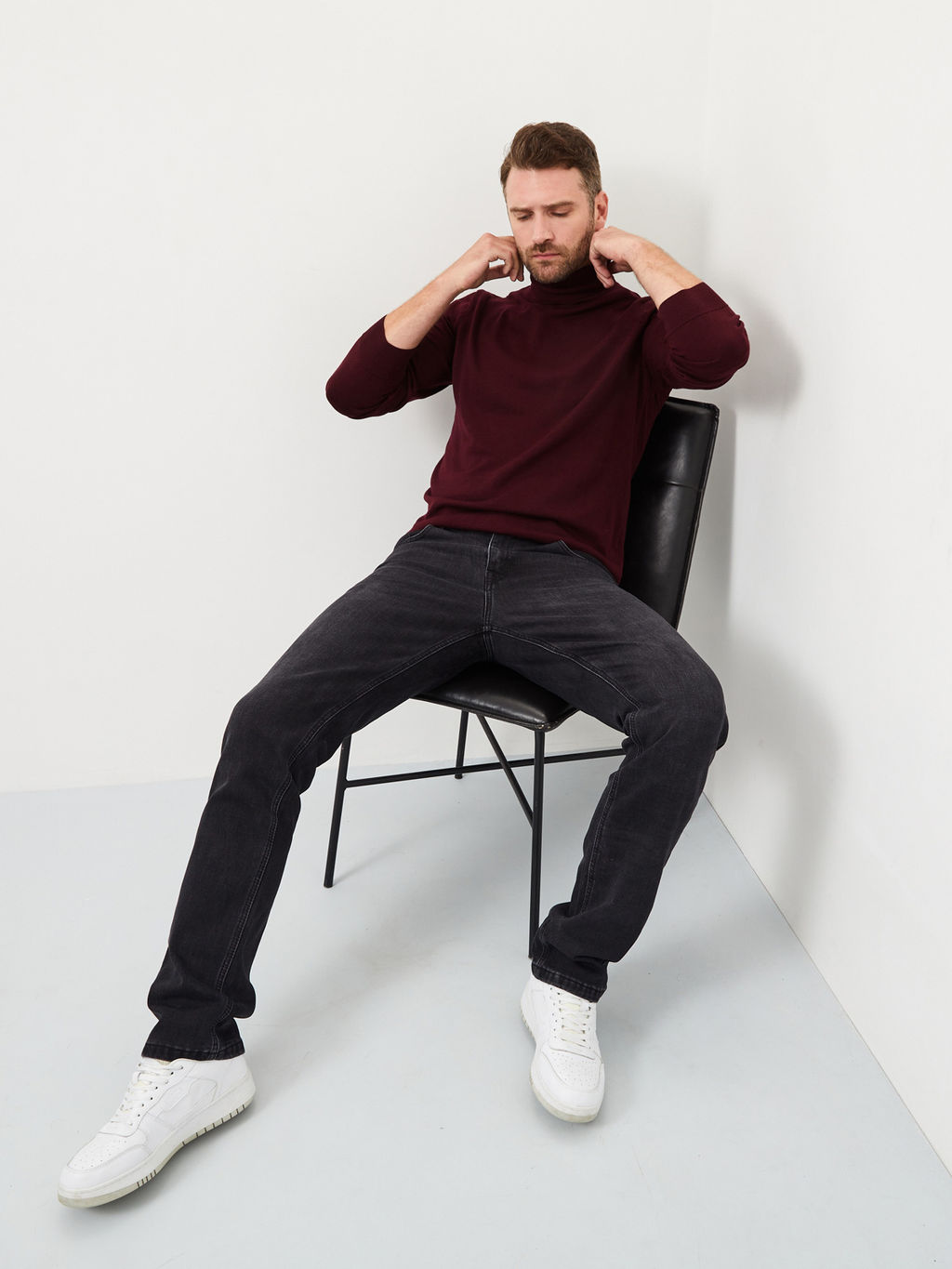 Утепленные мужские джинсы прямого кроя с начесом - Mossmore фото 2