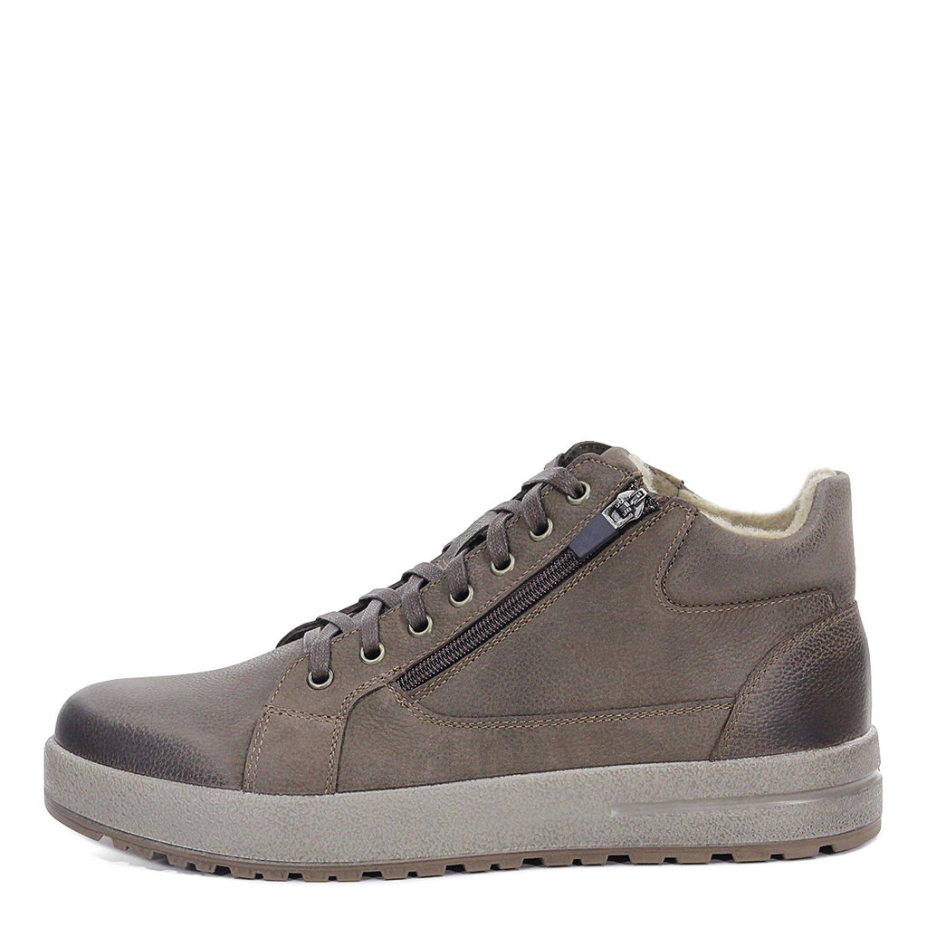 Ботинки мужские