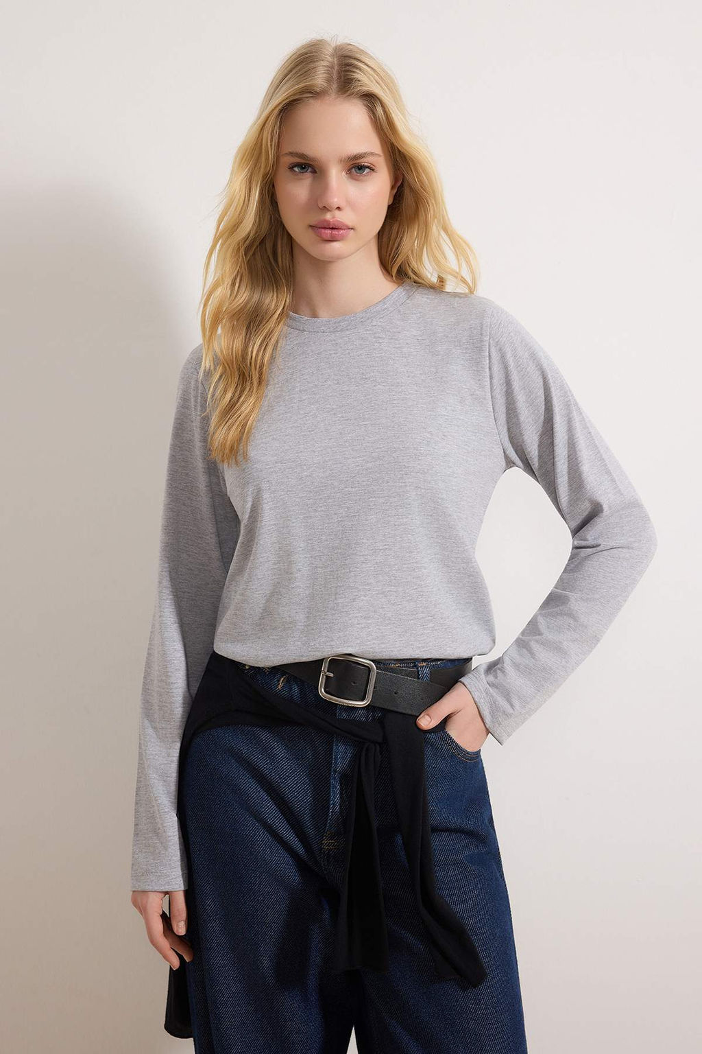 Siyah-Gri 2li Paket %100 Pamuk Bisiklet Yaka Regular/Normal Kesim Orme T-Shirt TWOAW25TS00001