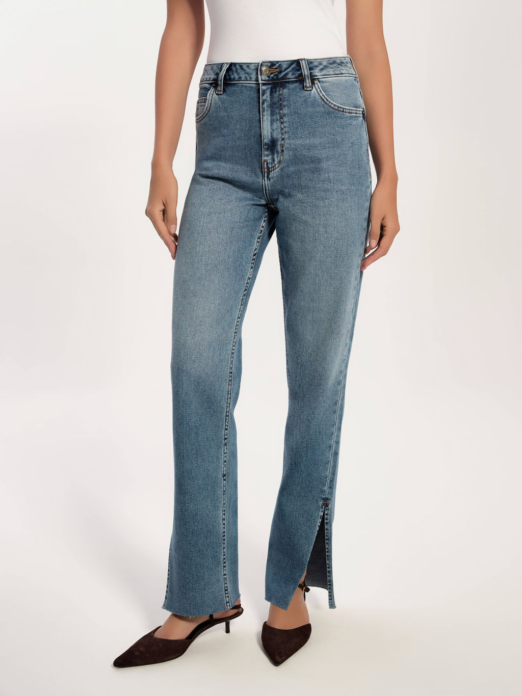 CONTE CON-738 Джинсы straight c разрезами и необработанным краем blue