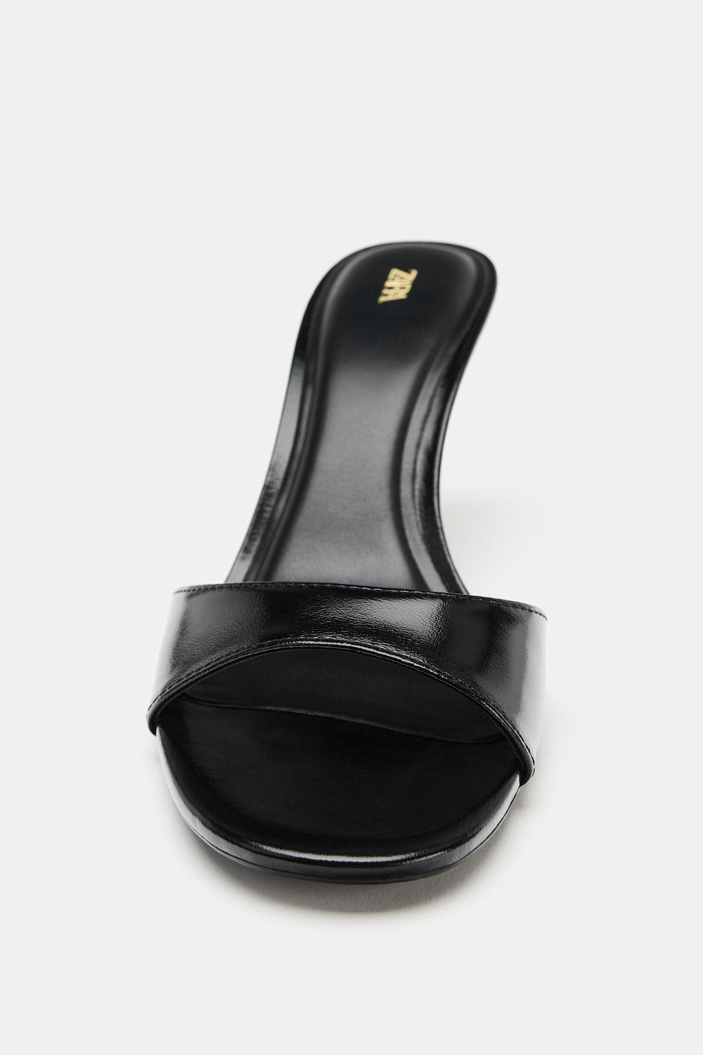 SANDALIA TAC?N LAMINADO / Negro - Zara фото 4