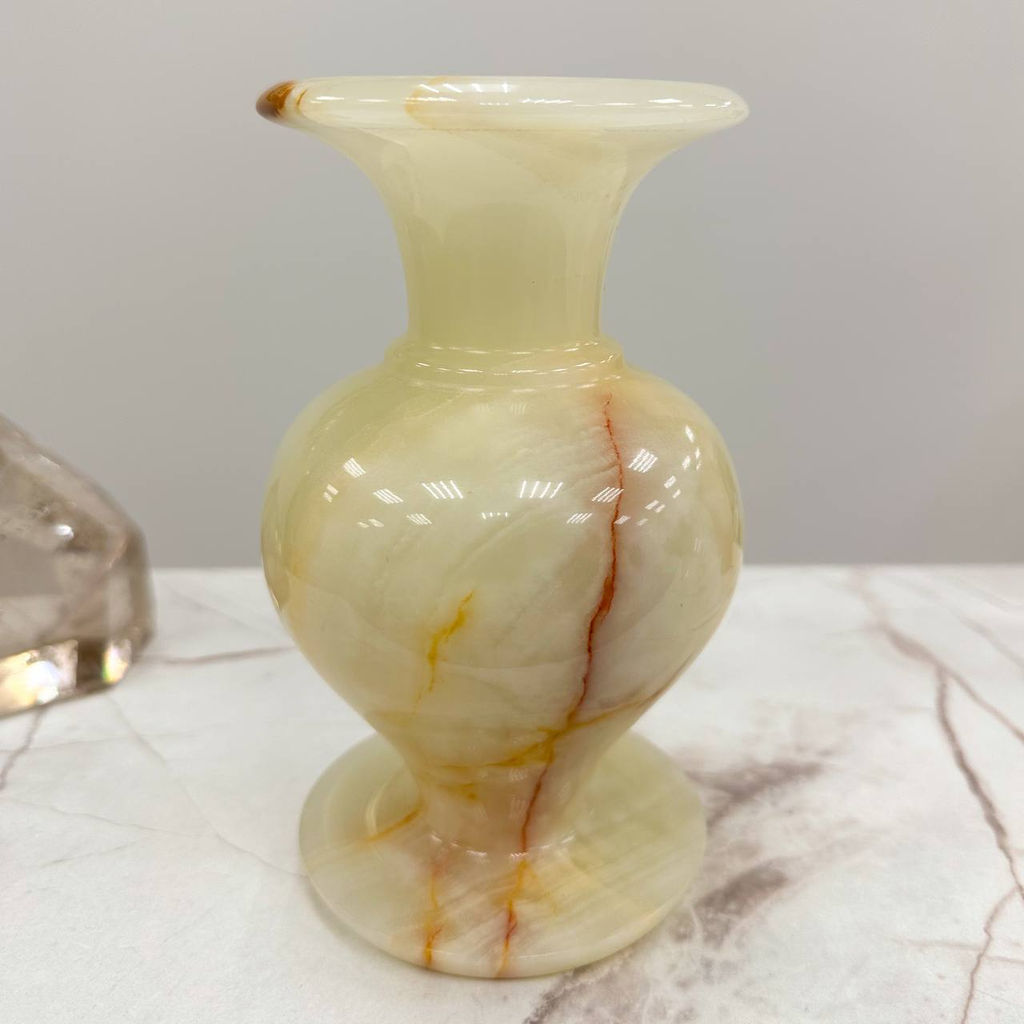 Ваза из Оникса