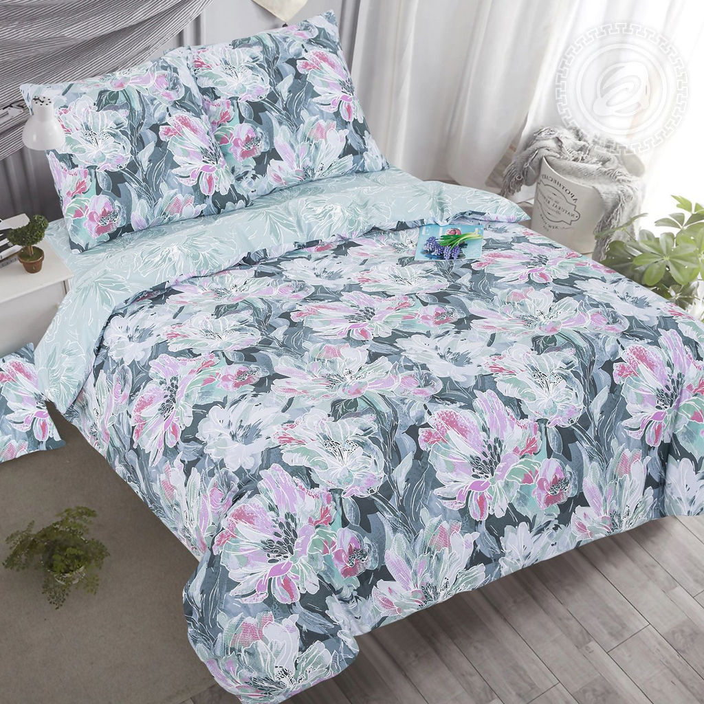 Постельное белье Дивея (поплин DE LUXE) 1,5 сп./Пододеяльник: 1 шт. - 215*145; Простыня: 1 шт. - 215*150; Наволочка: 2 шт. - 70*70; DE LUXE