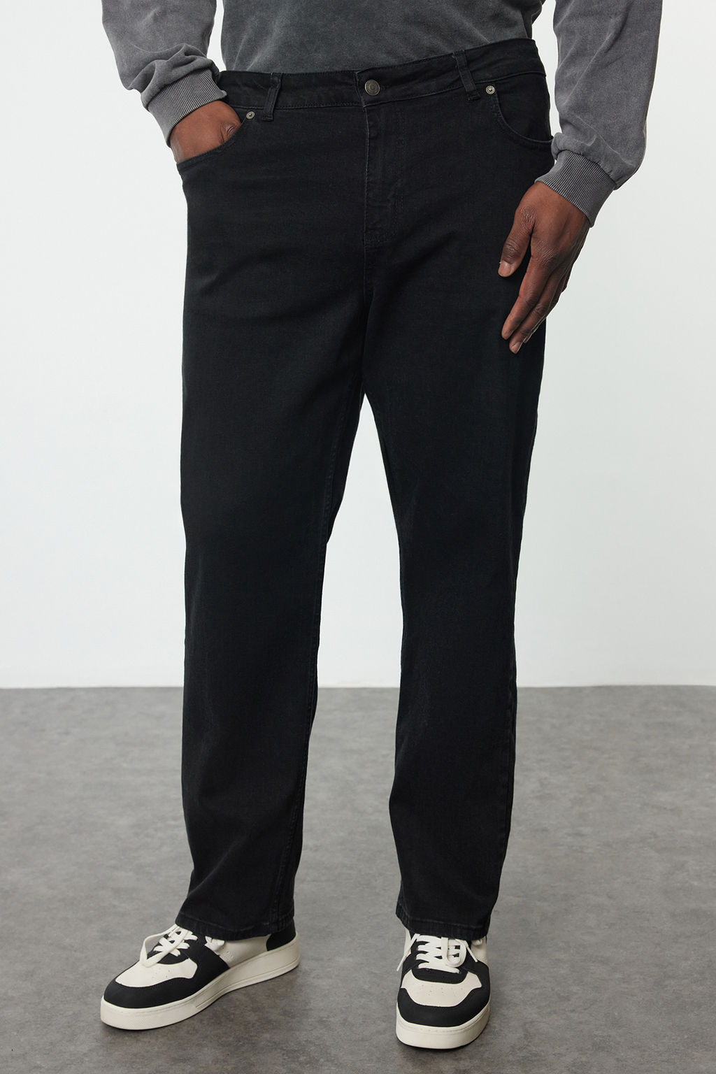 Erkek Siyah Regular Fit Buyuk Beden Denim Kot Jeans TMNAW25CJ00000