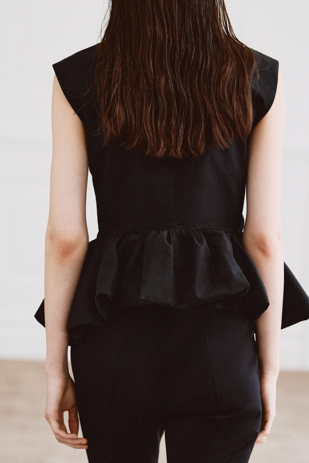 TOP PEPLUM MANGA SISA ZW COLLECTION / Negro - Zara фото 3