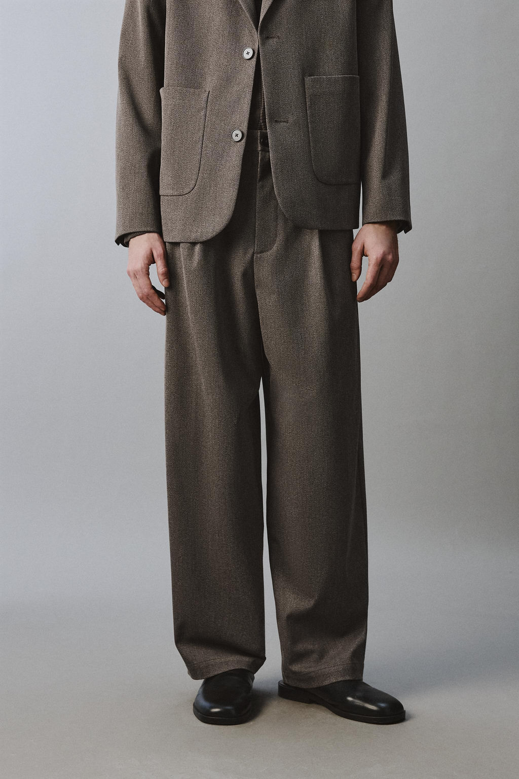 PANTAL?N WIDE FIT TRAJE ESTRUCTURA RELAXED FIT / Marr?n / Topo - Zara фото 2