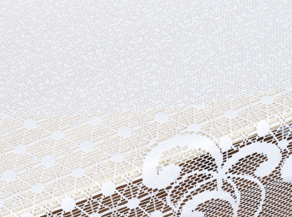 Скатерть декоративная Д235 3 белый 2.45 м*1.55 м рис. Д235