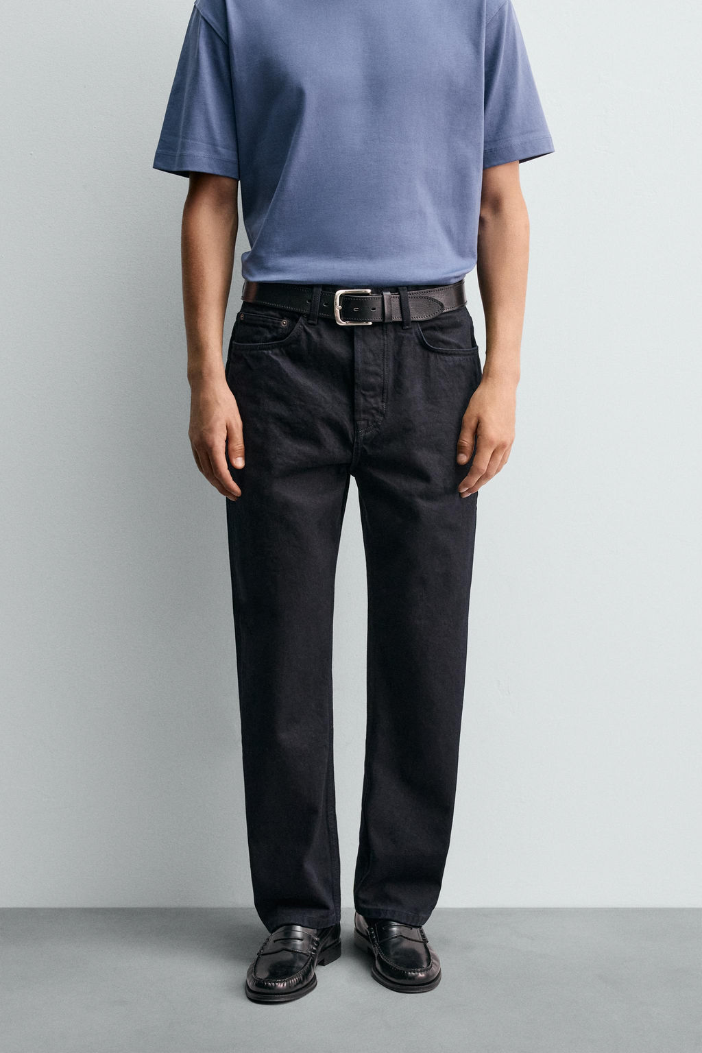 STRAIGHT ANKLE FIT JEANS
