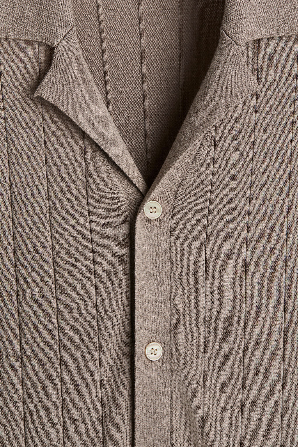 Camisa resort en mezcla de lino Regular Fit - H&m фото 5