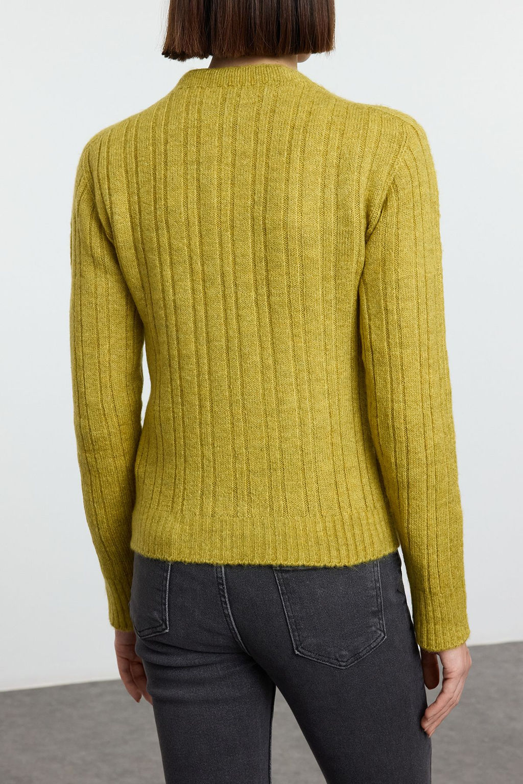 Somon Yumusak Dokulu Dik Yaka Regular Triko Kazak TEDAW25KZ00041 - Trendyolmilla фото 8