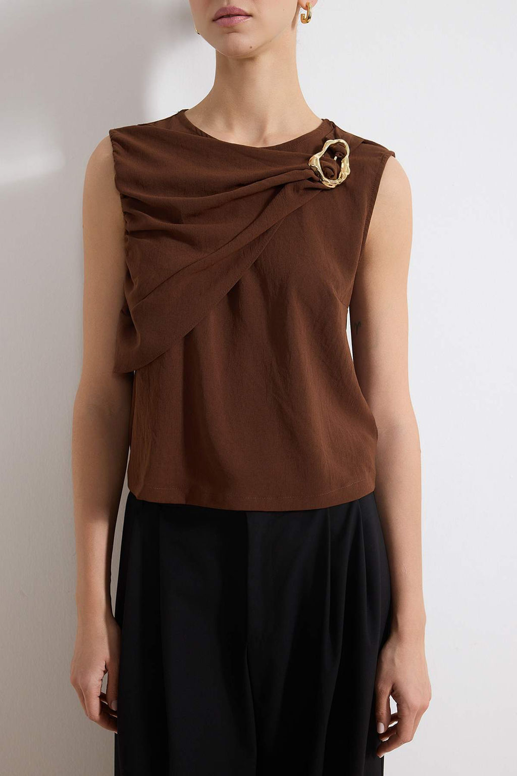 Kahverengi Aksesuar Detayl? Dokuma Bluz TWOSS26BZ00209