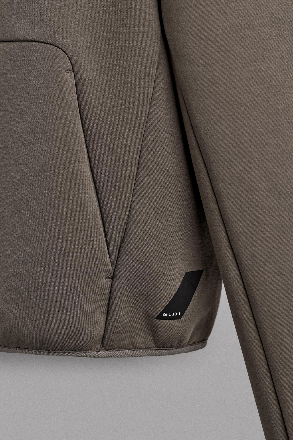 TECHNICAL CREW NECK SWEATSHIRT - Zara фото 10