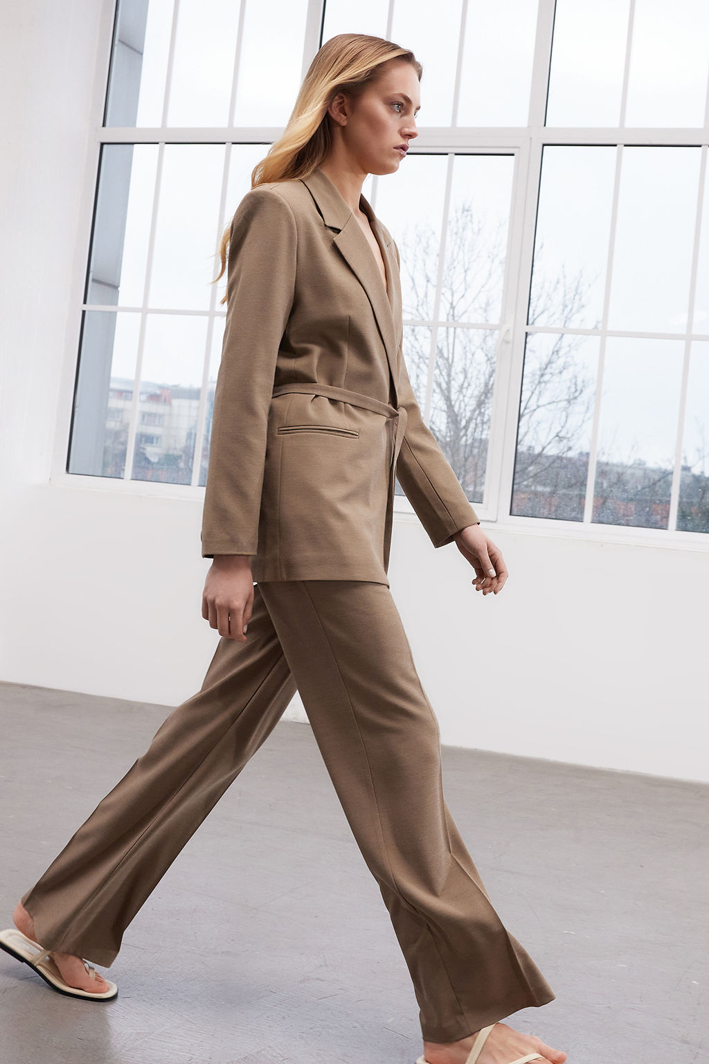 TRENDYOLMILLA Limited Edition Tas Baglama Detayl? Poliviskon Dokuma Blazer Ceket TWOSS24BC00037 фото 5