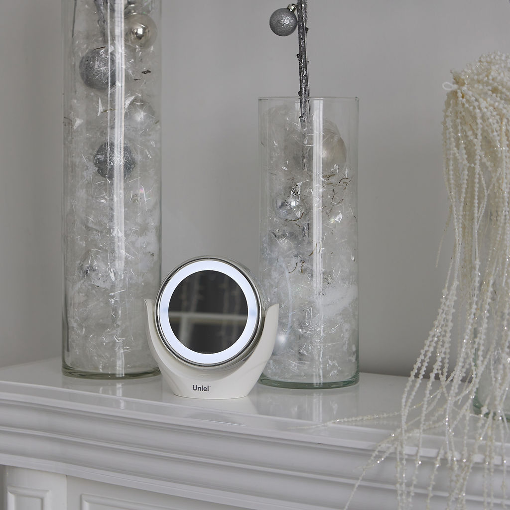 TLD-592 White/LED/13Lm/6000K/3АА Настольный светильник зеркало. На батарейках 3AA(не в/к). Сенсорный выключатель. Белый. ТМ Uniel - Volpe фото 14