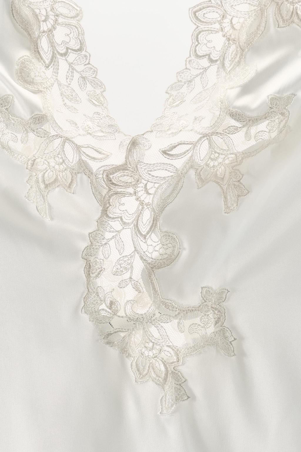 SATIN BODYSUIT WITH EMBROIDERY AND LACE - Zara фото 8