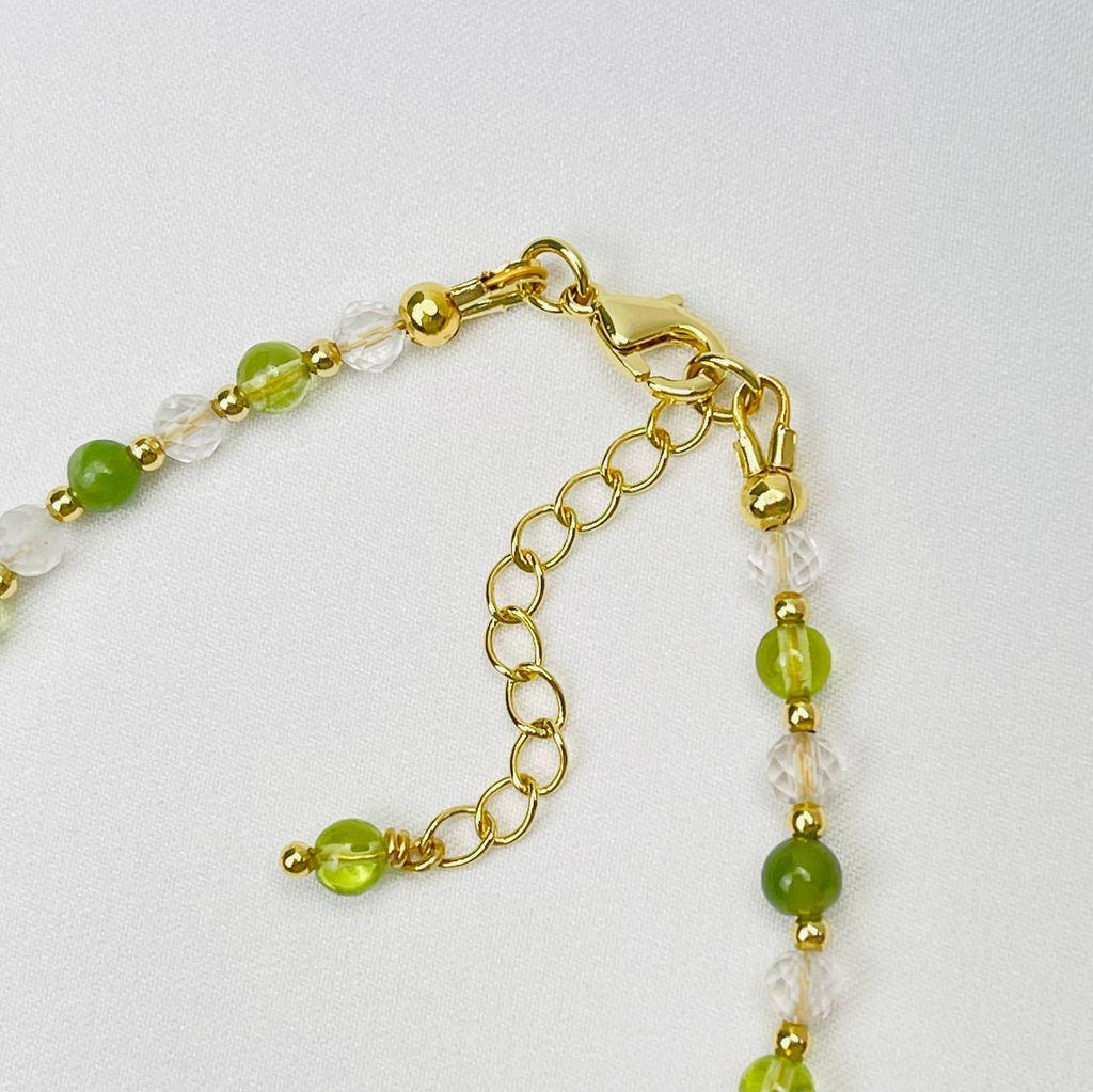 Браслет для Девы из Хризолита,Нефрита и Горного Хрусталя - Радуга самоцветов фото 4