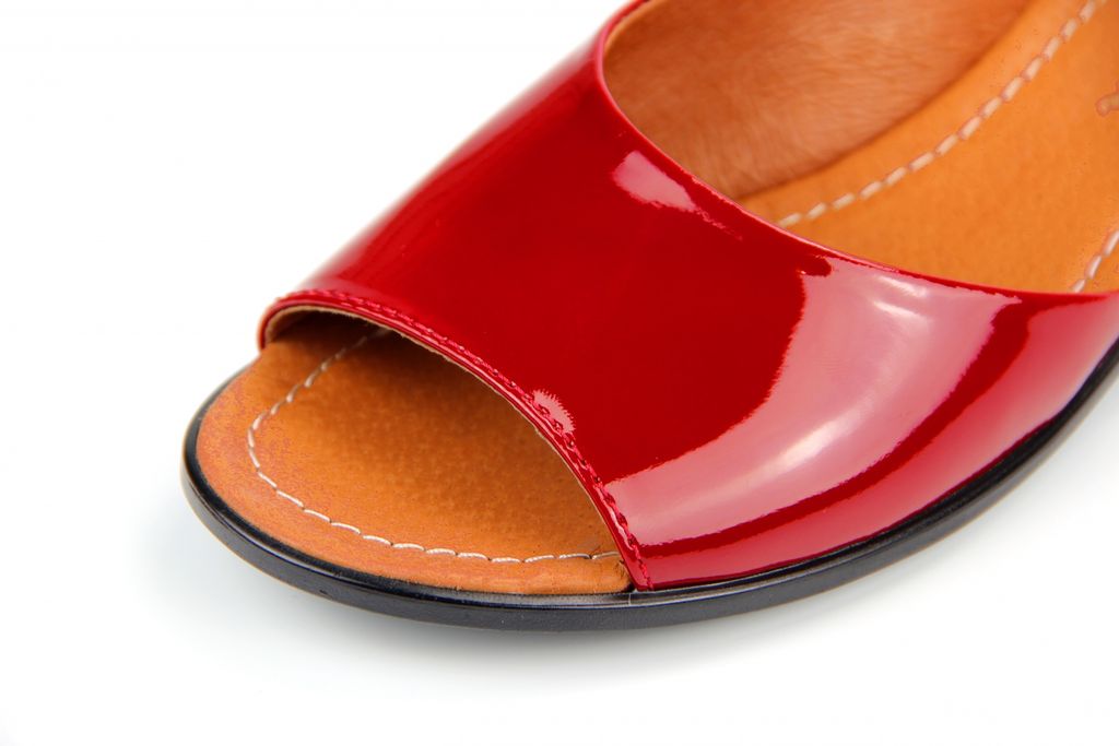 Босоножки EDART 3052.312 bl.red-laq