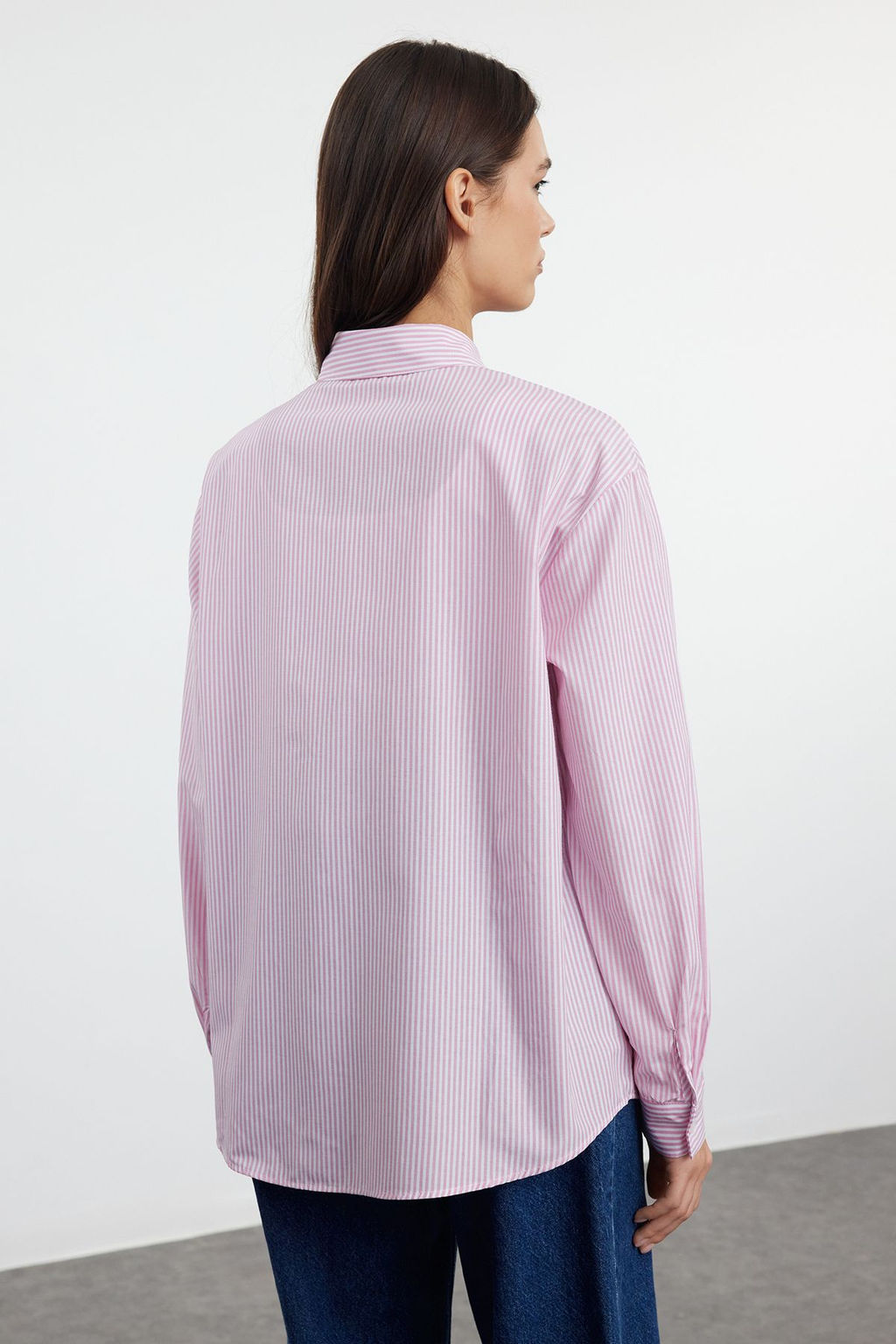 Pembe Cizgili Oversize Dokuma Gomlek TWOAW23GO00359