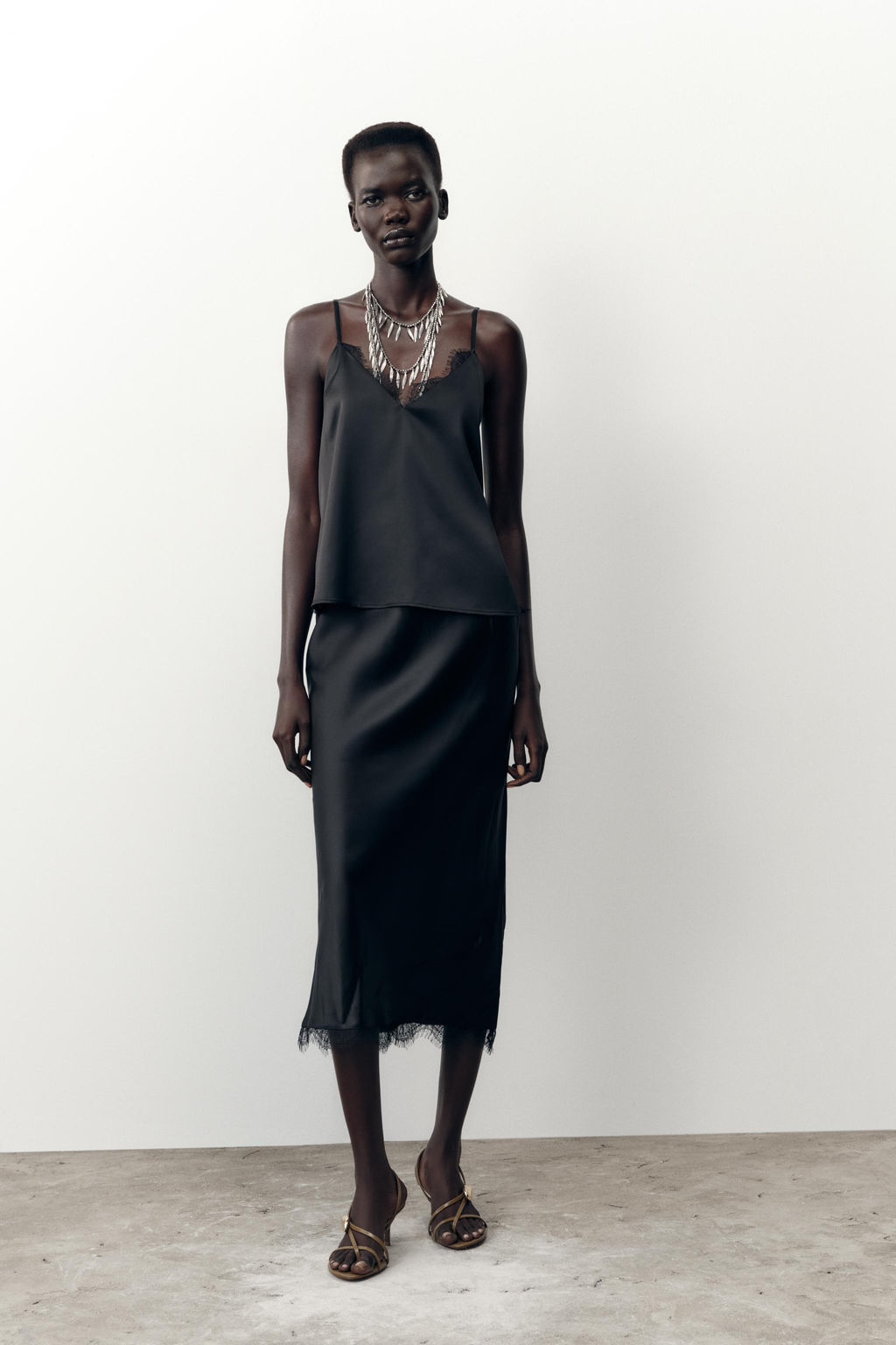SATIN TOP WITH LACE - Zara фото 6