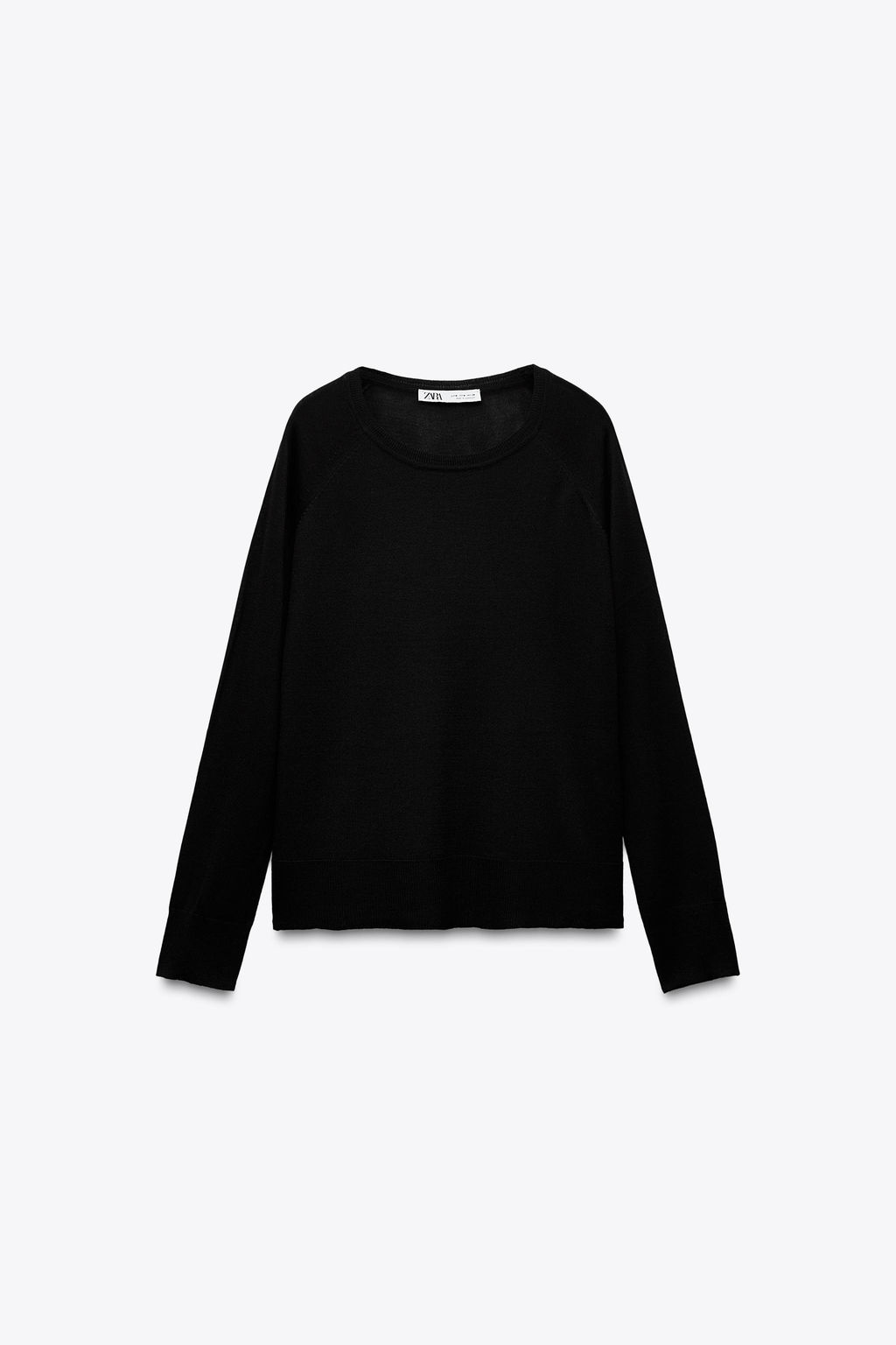 FINE KNIT SWEATER