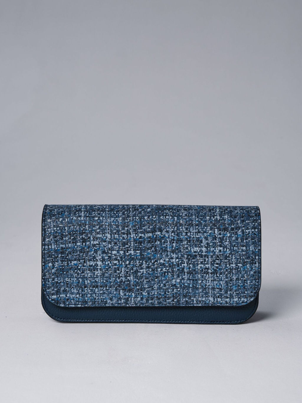 Сумка кожаная багет Deboro 30138 синяя волна