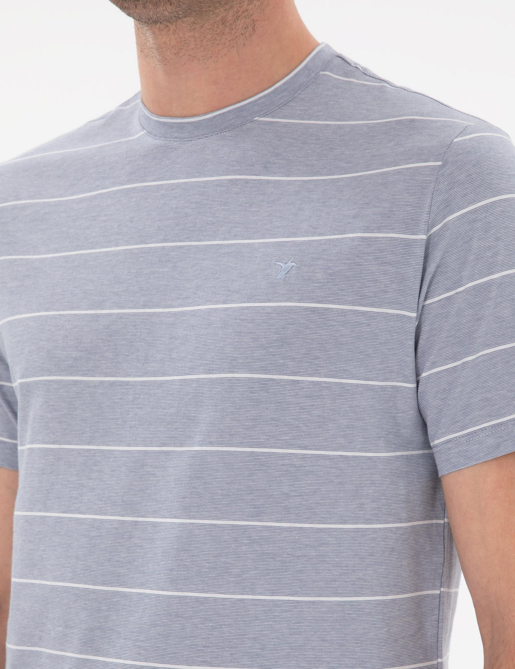 Синяя обычная подгонка t -мала - Cacharel фото 7