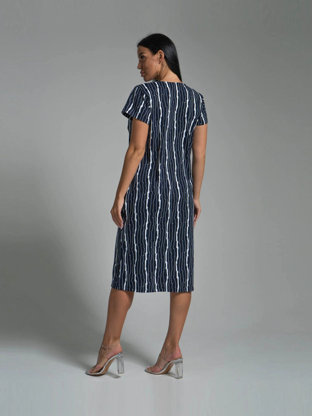 Платье женское, цвет синий белый